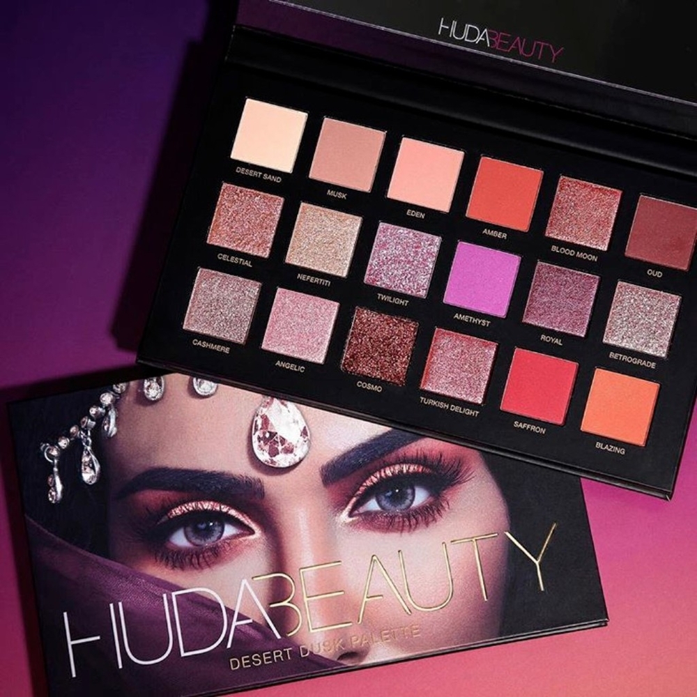 HUDA BEAUTY Desert Dusk Eyeshadow Palette